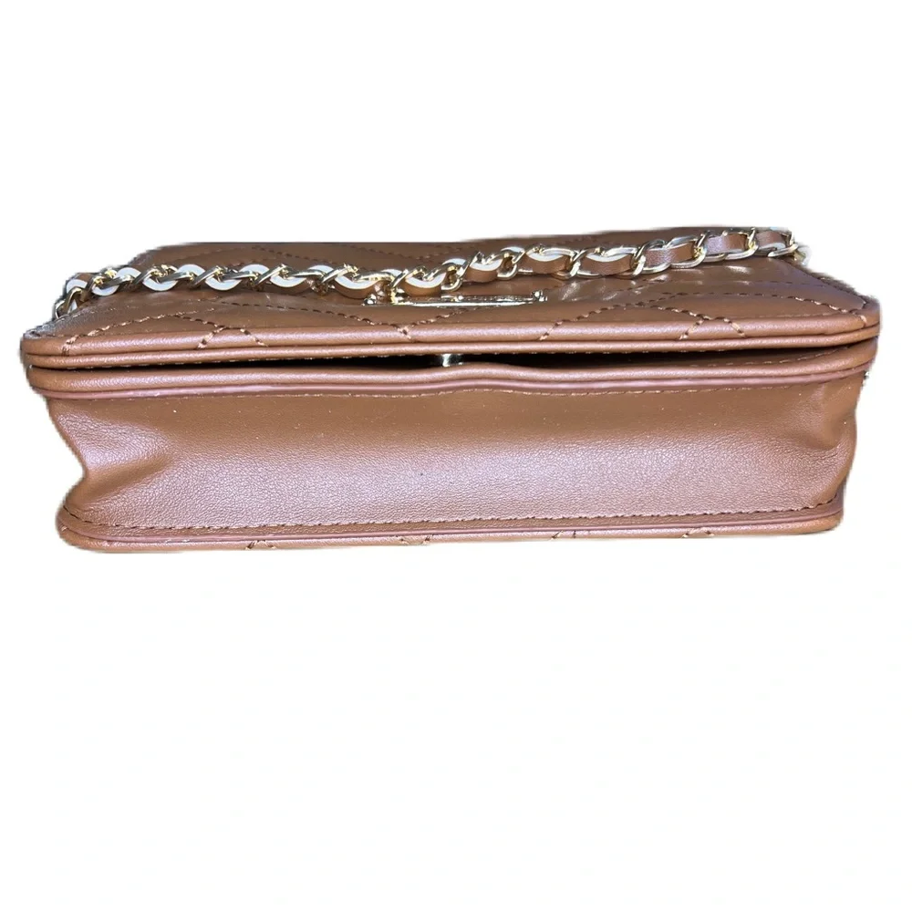 bebe Sophia chain crossbody - Picture 4 of 16